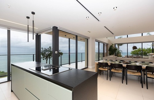 Rio Mar Apartment | The Palms Penthouse by Acomodo Punta Caelo