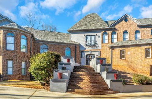 Stockbridge Villa | The Panola Mansion - Indoor Pool & Pavilion
