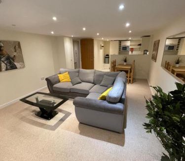 Swindon Apartment | The Paramount, Swindon
