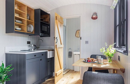 Langcliffe Cottage | The peaceful position surrounded by stunning countryside and beautiful walks.