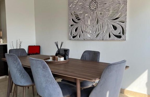 Doha Apartment | The Pearl Qatar - M e r c a t o 5 0 1