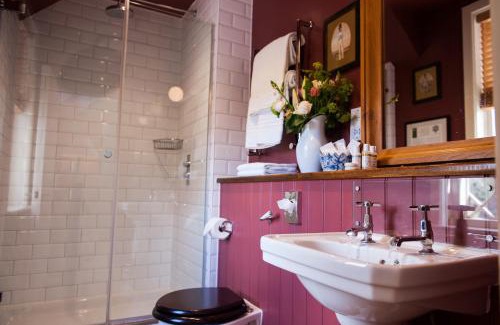 Stockbridge Hotel | The Peat Spade Inn