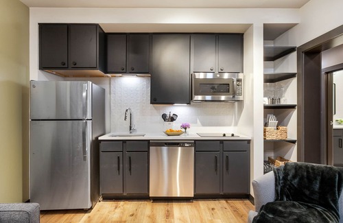 Central Business District Apartment | The Pelican by Hosteeva