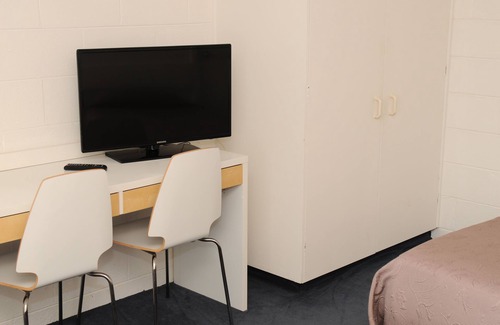 Tyabb Hotel | The Peninsula Motor Inn