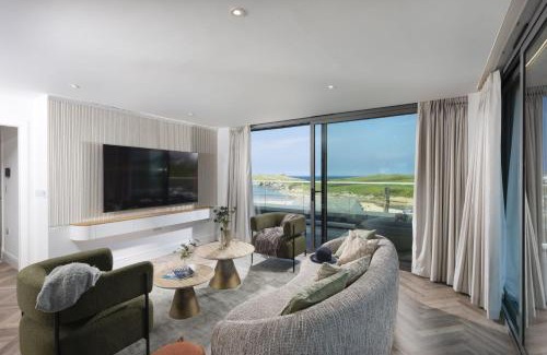 Porth House | The Penthouse, Oasis Sands