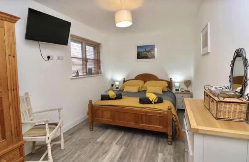 Ventnor House | The Pepper pot