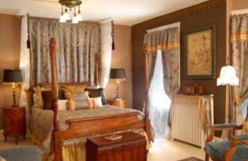 Cold Spring Bed & Breakfast | The Pillar Inn