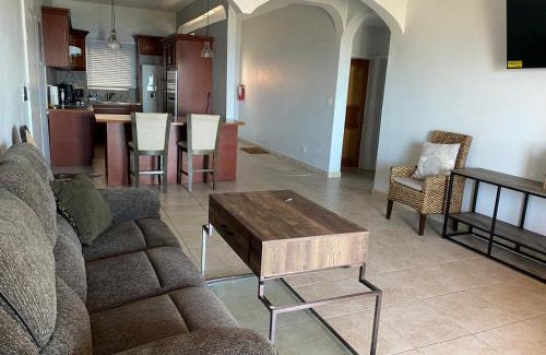 Estate Contant Apartment | The Pink House, Saint Thomas, Ocean View