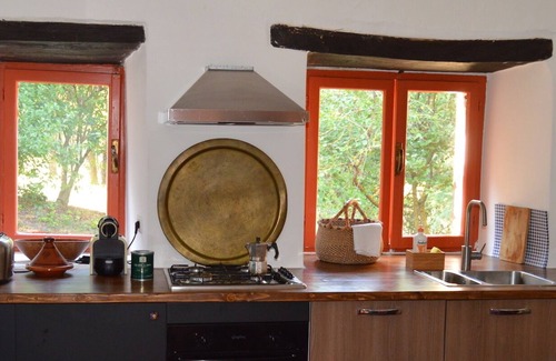 Mengara House | The Pitcher of Valdichiascio. Charming old farmhouse with swimming pool