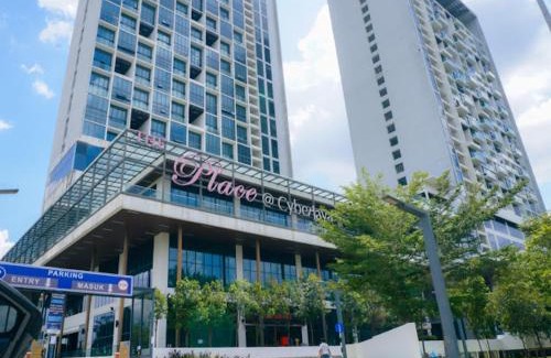 Cyberjaya Apartment | The Place Cyberjaya Duplex with Putrajaya View