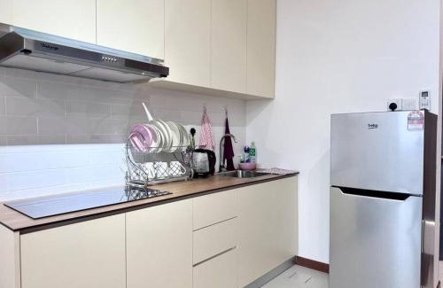 Taman Charming Apartment | The Podium-Studio-Free 1 Parking-6 Pax