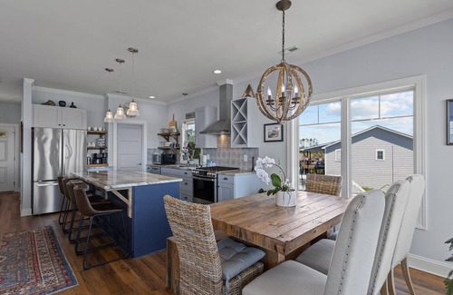 Marshallberg House | The Point at Marshallberg-Waterfront Home