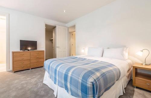 Hawthorn House | The Poppy - Townhouse Chic with Country Flair