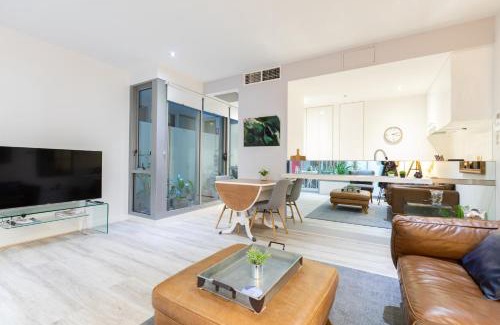 Port Melbourne Apartment | The Port Melbourne Experience