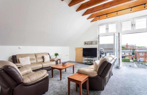 Troon Apartment | The Portland Penthouse - Donnini Apartments