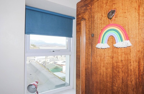 Borth-y-Gest Cottage | The Quarterdeck