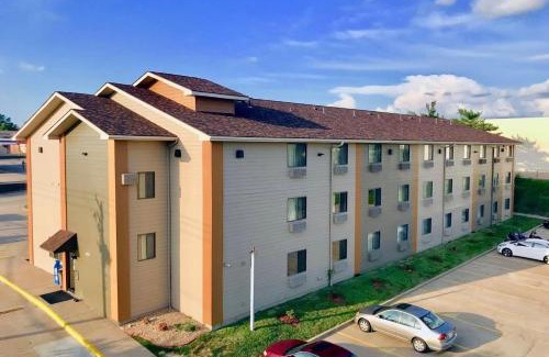 Quincy Hotel | The Quincy Inn & Suites