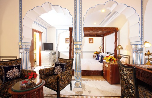 Amer Fort Road Hotel | The Raj Palace
