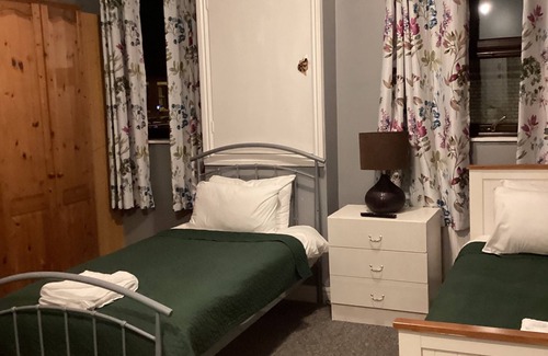 Cambridge Hotel | THE RATHMORE
