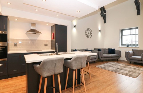 Keith House | The Reception Room at The Institute Executive Apartments