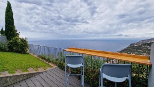 Calheta Villa | The Red Hot Chill House by LovelyStay