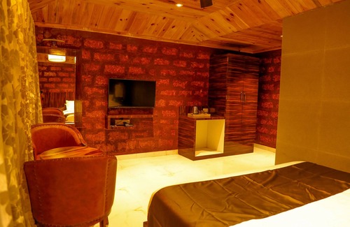 Wai Hotel | The Redstone Resort