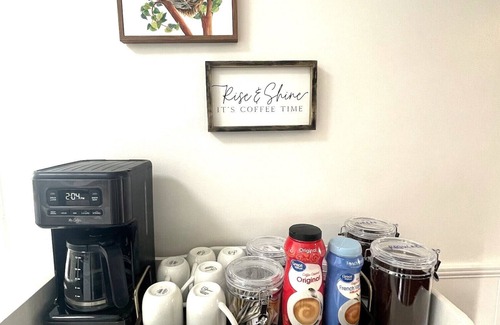 New Castle House | The Reed/Modern Refined Cozy Contemporary