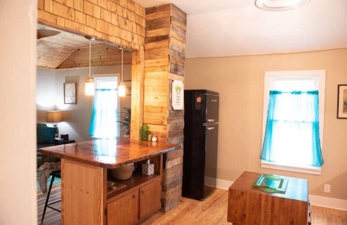Shipman House | The Refuge at Laurel