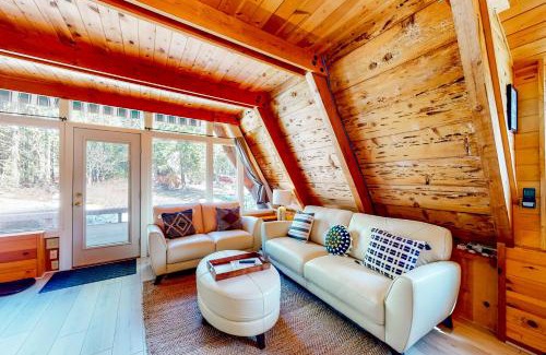 Tahoe Pines House | The Regal Bear
