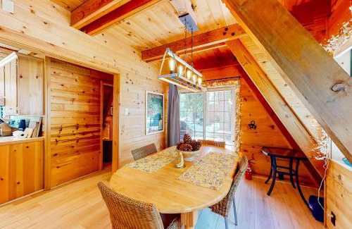 Tahoe Pines House | The Regal Bear