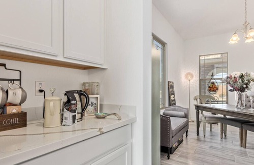 Buckeye House | The Residence on Avalon - A Corporate Retreat and Customized Stay!