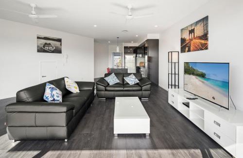 Gold Coast Resort | The Residences at The Peninsula