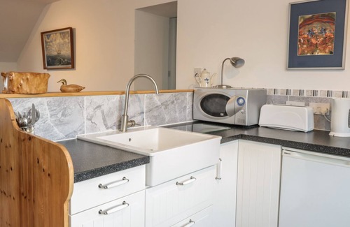 St Abbs Apartment | THE REST, pet friendly, country holiday cottage in St Abbs