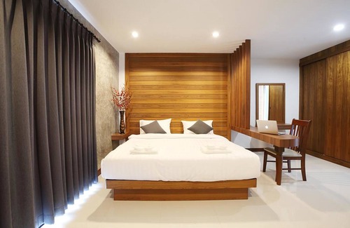 Kho Hong Hotel | The Restique Apartment