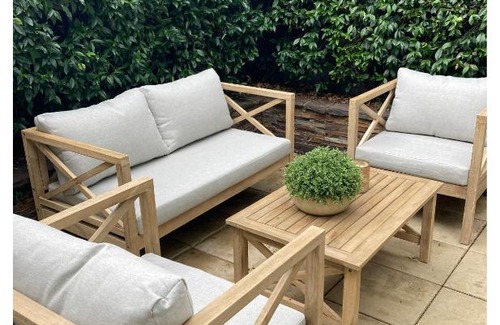 Richmond House | The Richmond Cottage