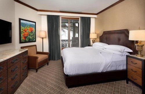 Aspen House | The Ritz-Carlton Club, 3 Bedroom Residence Float 2, Ski-in & Ski-out Resort in Aspen Highlands