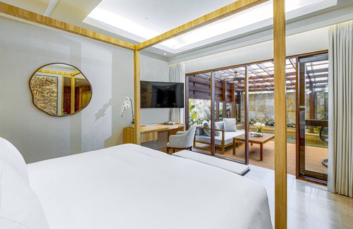 East Kuningan Hotel | The Ritz-Carlton Jakarta, Mega Kuningan