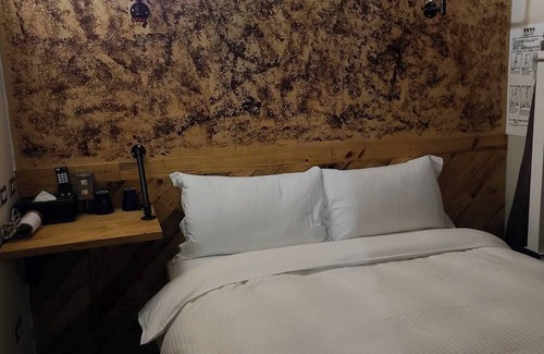 Zhongshan Hotel | The Rooms Inn