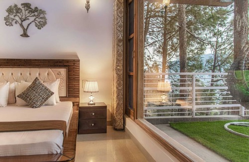 Dharampur Hotel | The Root villa Kasauli