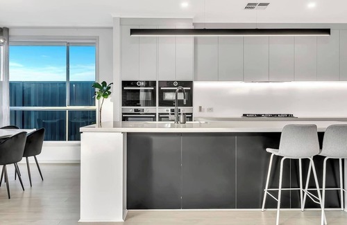 Moana House | The Royal at Moana A Sprawling Family Pool Escape