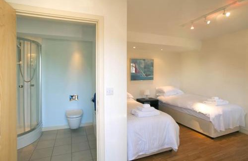 Burnham-on-Crouch Hotel | The Royal Burnham Yacht Club