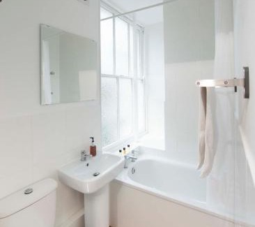 Burnham-on-Crouch Hotel | The Royal Burnham Yacht Club