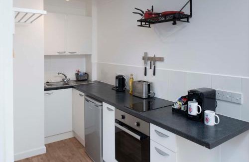 Burnham-on-Crouch Hotel | The Royal Burnham Yacht Club