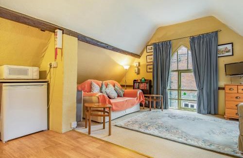 Ashbourne House | The Saddlery
