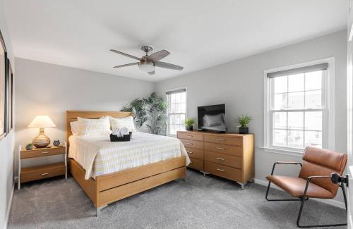 Mechanicsville House | The Safari House: Where Adventure & Comfort Awaits