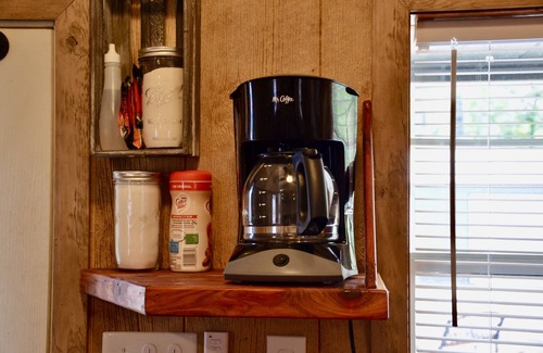 Brices Creek Cabin | The Sanderling Tiny Cabin Water Access/Private Shared dock