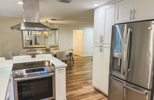 Delray Beach House | The Sandollar Shores Villa Saltwater Pool Splash & Play 3 Bedroom