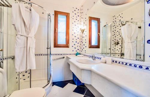 Sane Villa | The Sani Jewels, Villa Anna