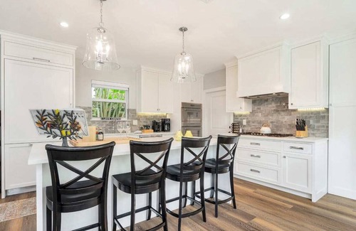 Southside Villa | The Sapphire Villa - LUX 5 Bed