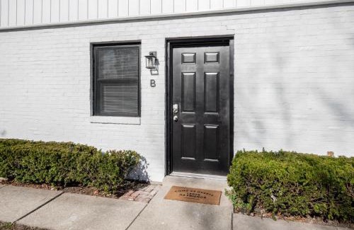 Downtown Columbus Apartment | The Schumacher Abode